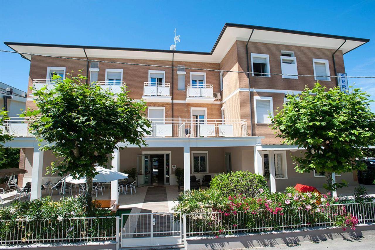 B&B Hotel Serenita Bellaria-Igea Marina Bagian luar foto