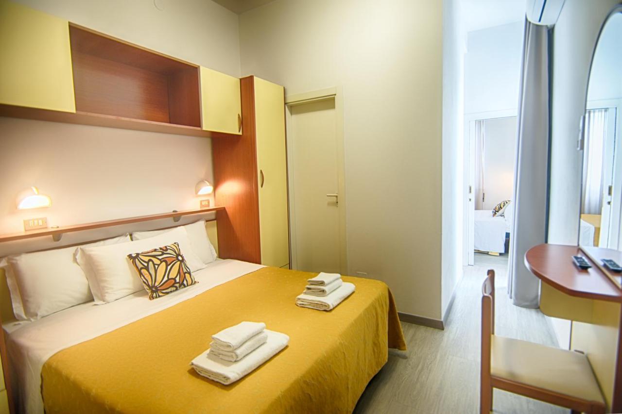 B&B Hotel Serenita Bellaria-Igea Marina Bagian luar foto