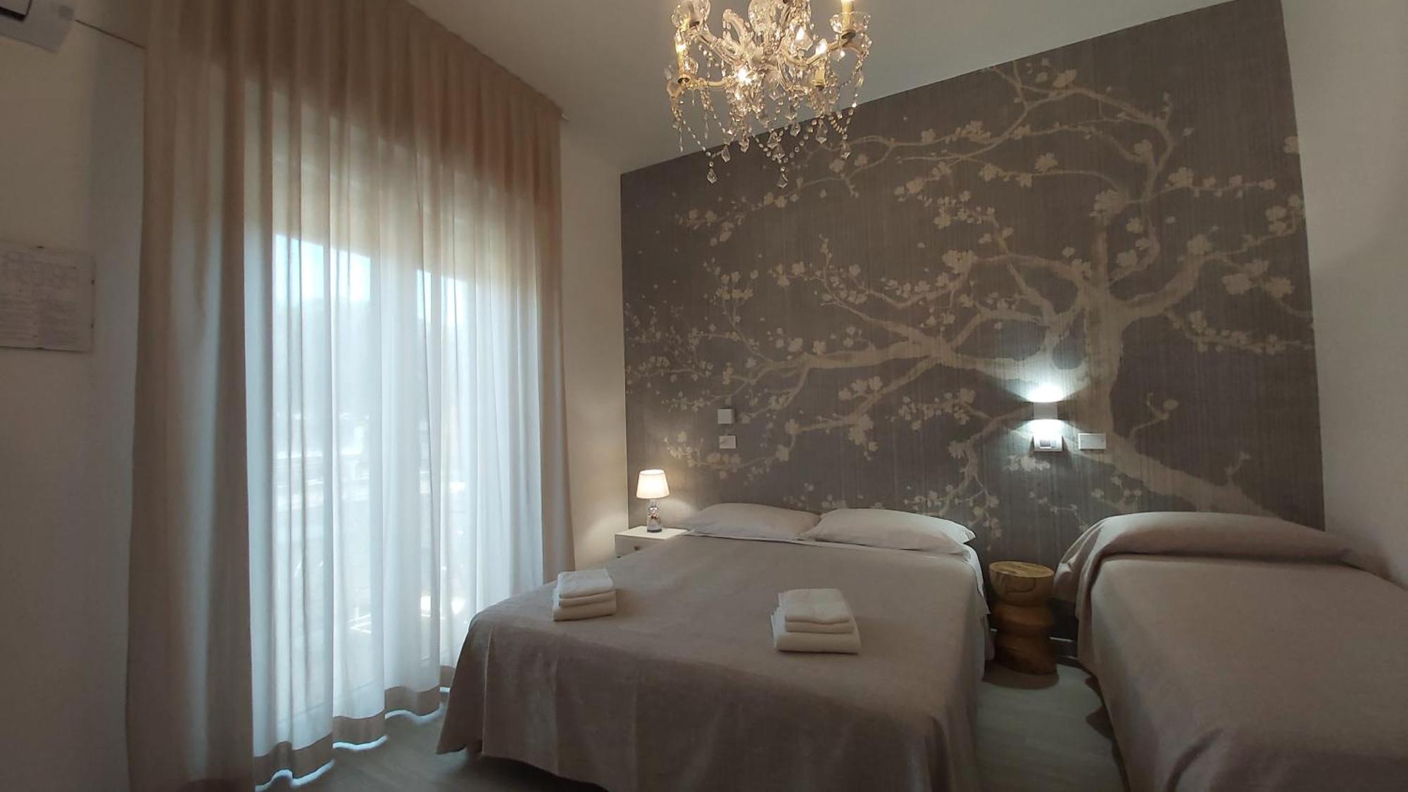 B&B Hotel Serenita Bellaria-Igea Marina Bagian luar foto