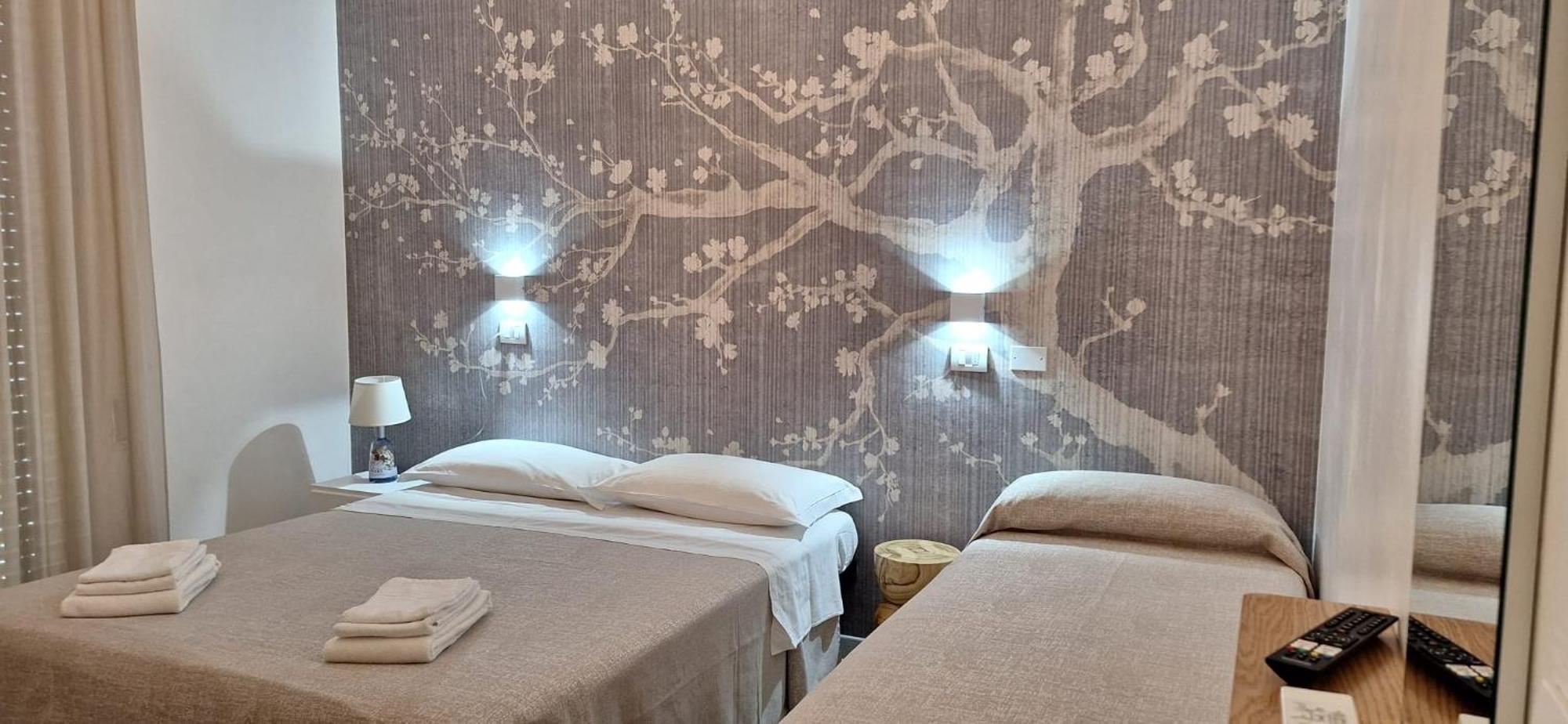 B&B Hotel Serenita Bellaria-Igea Marina Bagian luar foto